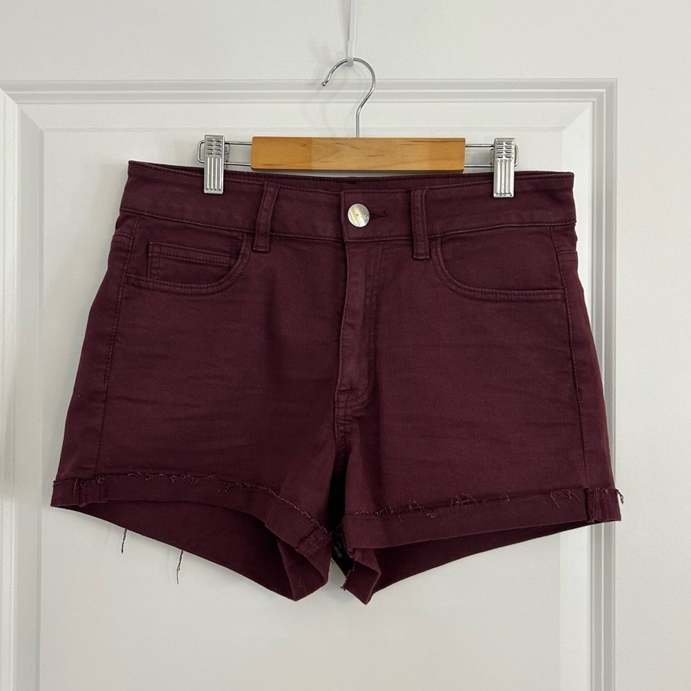 AEO American Eagle Outfitters Hi Rise Shortie Burgundy Shorts Size 8